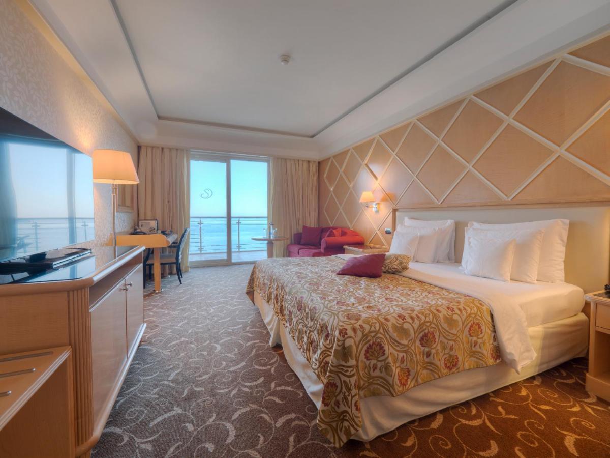 스플렌디드 컨퍼런스&스파 리조트 부드바 외부 사진 Deluxe room